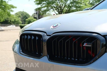 2023 BMW M5 Sedan – miniatura 10