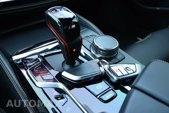 2023 BMW M5 Sedan – miniatura 53