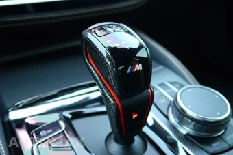 2023 BMW M5 Sedan – miniatura 55