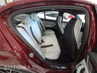 2023 BMW M5 Sedan – miniatura 16