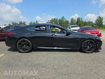 2023 BMW M8 Gran Coupe Competition Sedan – miniatura 4