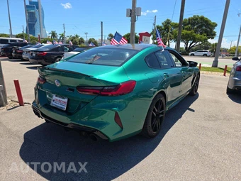 2023 BMW M8 Gran Coupe Competition Sedan - miniatura 3