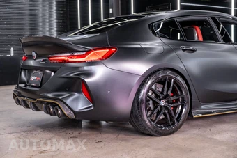 2023 BMW M8 Gran Coupe Competition Sedan - miniatura 27