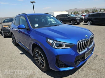 2023 BMW X1 Sports Activity Vehicle xDrive28i M SPORT LINE - miniatura 3