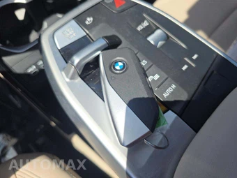 2023 BMW X1 Sports Activity Vehicle xDrive28i - miniatura 8