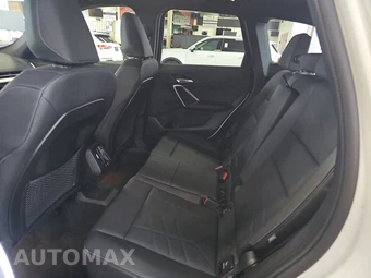 2023 BMW X1 Sports Activity Vehicle xDrive28i - miniatura 13