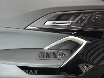 2023 BMW X1 Sports Activity Vehicle xDrive28i - miniatura 18