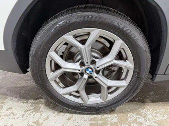 2023 BMW X4 Sports Activity Coupe xDrive30i - miniatura 7
