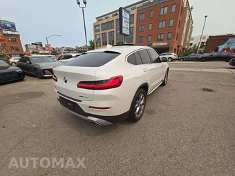2023 BMW X4 Sports Activity Coupe xDrive30i - miniatura 3