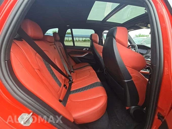 2023 BMW X5 M Sports Activity Vehicle - miniatura 13