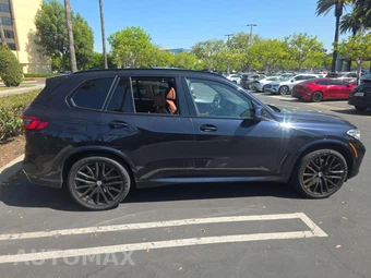 2023 BMW X5 Sports Activity Vehicle M50i - miniatura 4