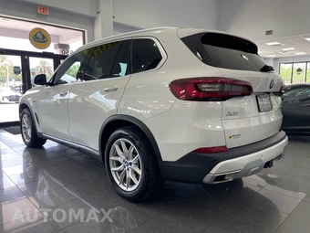 2023 BMW X5 Sports Activity Vehicle xDrive45e - miniatura 3