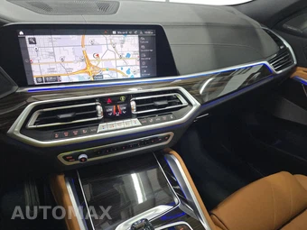 2023 BMW X6 Sports Activity Coupe M50i - miniatura 11