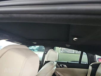 2023 BMW X6 Sports Activity Coupe M50i - miniatura 18