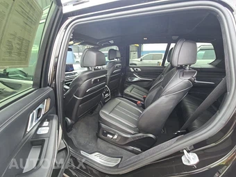 2023 BMW X7 Sports Activity Vehicle ALPINA XB7 - miniatura 13