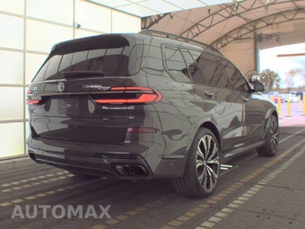 2023 BMW X7 Sports Activity Vehicle M60i – miniatura 4