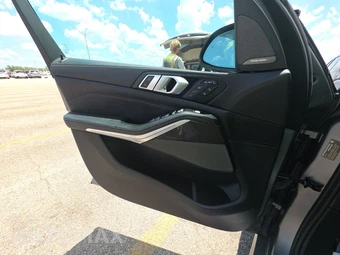 2023 BMW X7 Sports Activity Vehicle M60i - miniatura 9