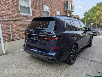 2023 BMW X7 Sports Activity Vehicle M60i - miniatura 3