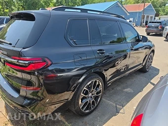 2023 BMW X7 Sports Activity Vehicle M60i - miniatura 4