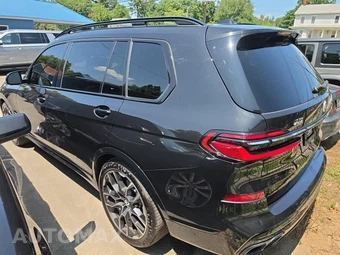 2023 BMW X7 Sports Activity Vehicle M60i - miniatura 6