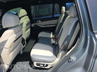 2023 BMW X7 Sports Activity Vehicle M60i – miniatura 13