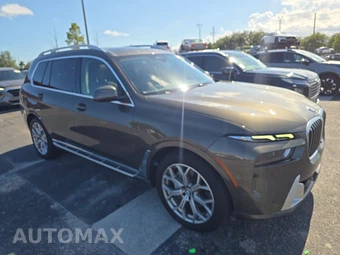 2023 BMW X7 Sports Activity Vehicle xDrive40i - miniatura 3