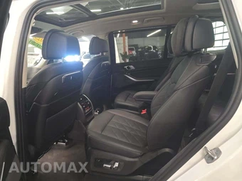2023 BMW X7 Sports Activity Vehicle xDrive40i - miniatura 10