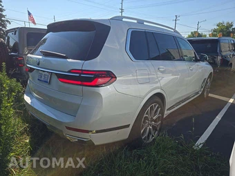 2023 BMW X7 Sports Activity Vehicle xDrive40i - miniatura 3