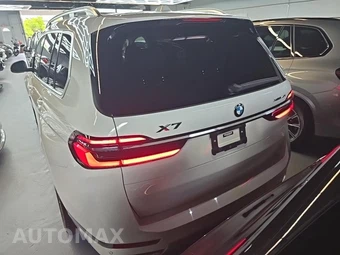 2023 BMW X7 Sports Activity Vehicle xDrive40i - miniatura 16