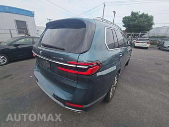 2023 BMW X7 Sports Activity Vehicle xDrive40i - miniatura 3