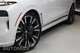 2023 BMW X7 Sports Activity Vehicle xDrive40i – miniatura 16