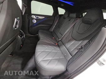 2023 BMW XM – miniatura 13