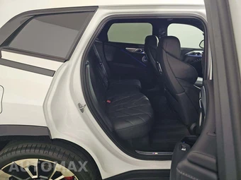 2023 BMW XM – miniatura 16