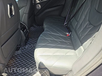 2023 BMW XM – miniatura 13