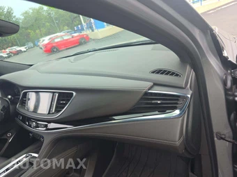 2023 Buick Enclave Avenir 1SP - miniatura 17