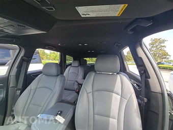 2023 Buick Enclave Essence 1SL - miniatura 11