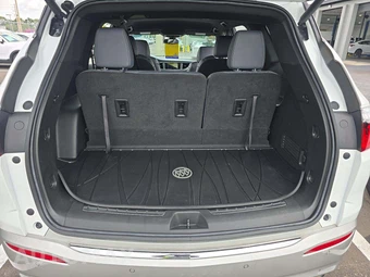 2023 Buick Enclave Essence 1SL – miniatura 15