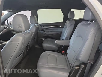 2023 Buick Enclave Essence 1SL – miniatura 10