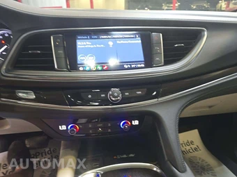 2023 Buick Enclave Essence 1SL – miniatura 10