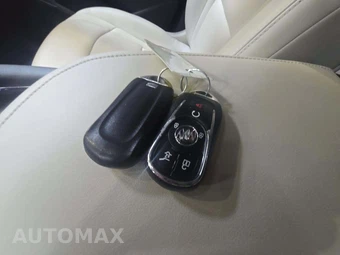 2023 Buick Enclave Essence 1SL – miniatura 8