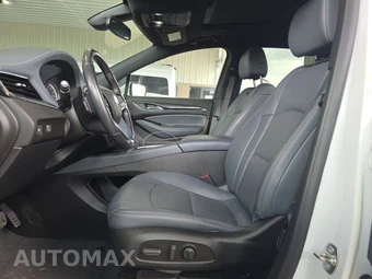 2023 Buick Enclave Essence 1SL – miniatura 7