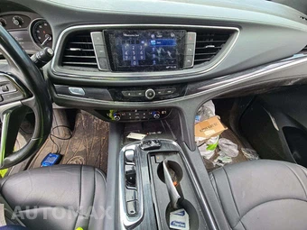 2023 Buick Enclave Essence 1SL – miniatura 7