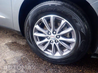 2023 Buick Enclave Essence 1SL - miniatura 10