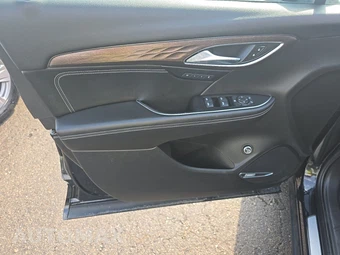 2023 Buick Envision Avenir 1SU – miniatura 9
