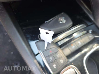 2023 Buick Envision Essence 1SL - miniatura 8