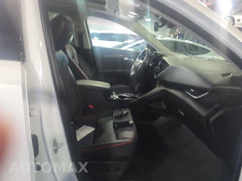 2023 Buick Envision Essence 1SL - miniatura 8