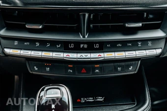 2023 Cadillac CT4-V Blackwing 1SP - miniatura 35