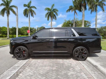 2023 Cadillac Escalade ESV Luxury 1SA - miniatura 12