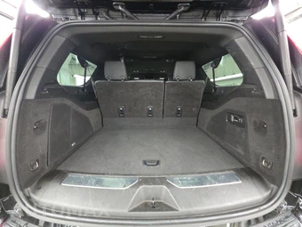 2023 Cadillac Escalade ESV Luxury 1SA - miniatura 17