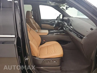 2023 Cadillac Escalade ESV Premium Luxury 1SB - miniatura 8